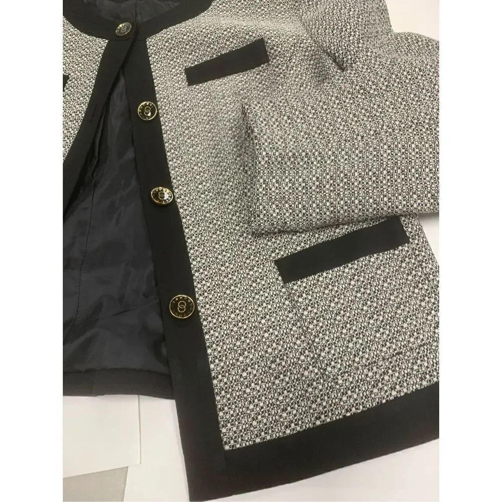 Retro Style Blazer - Picture 2 of 8